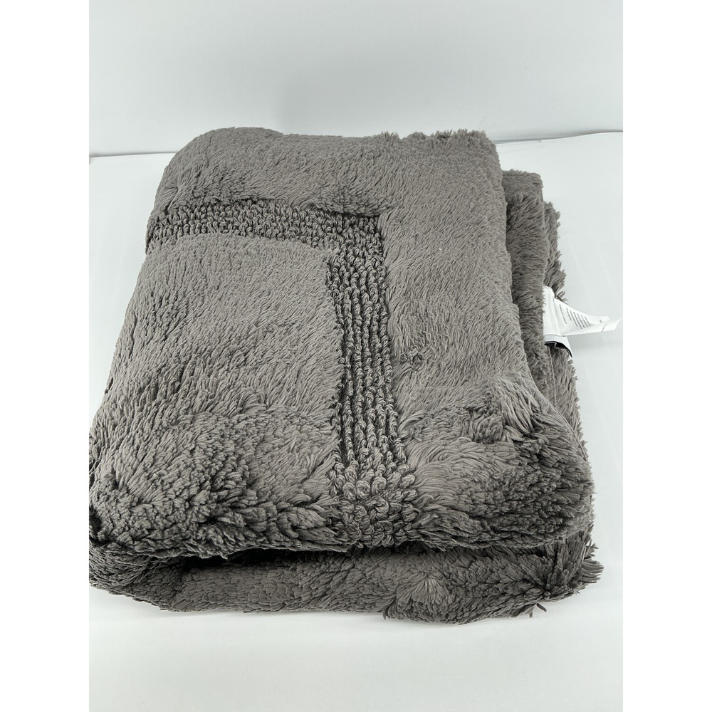 Turkish Cotton Non-Slip Bath Rug - Picture 2 of 3